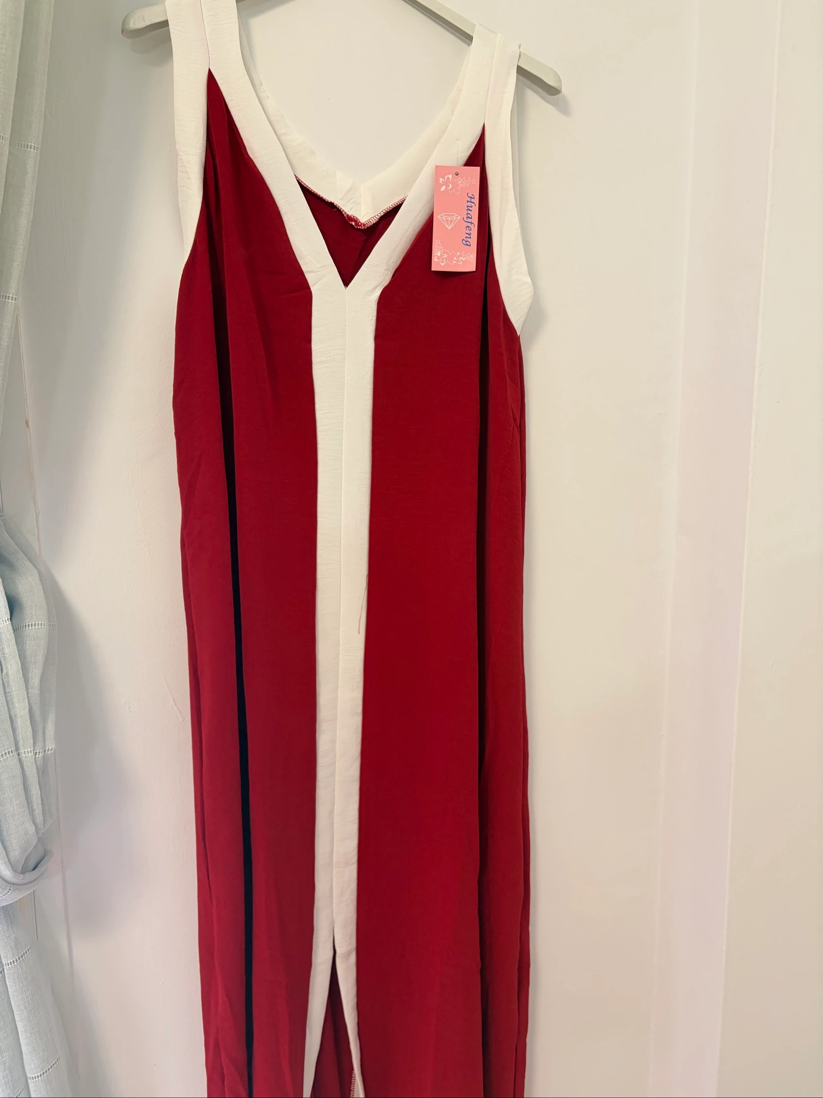Vestido de verano rojo y blanco 